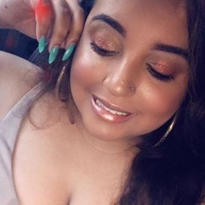 Meet your Posher, Evangelina